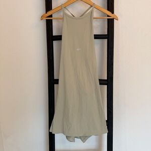 SET ACTIVE Sport Dress Sage Green Size M